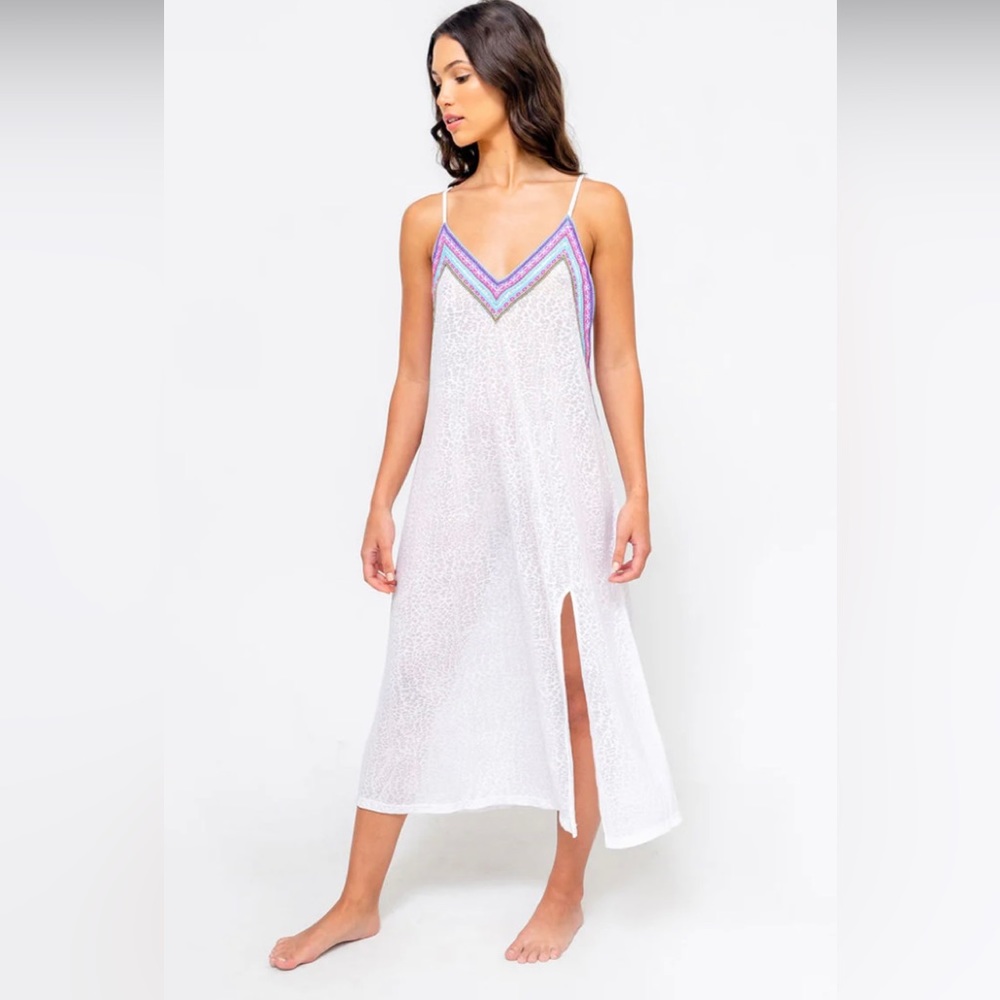 Pitusa white inca slip dress coverup petite. 🎉 fits US size 00-6 nwt